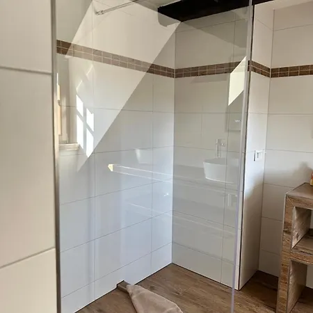 Konukevi Gaestehaus Gluecksmoment *